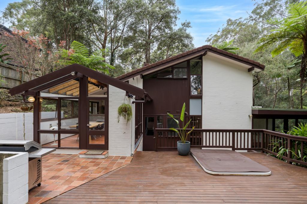 12A DENNIS AVE, WAHROONGA, NSW 2076