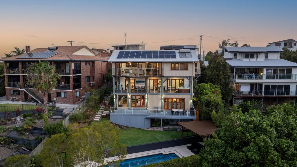 9 Lang St, Coolum Beach, QLD 4573