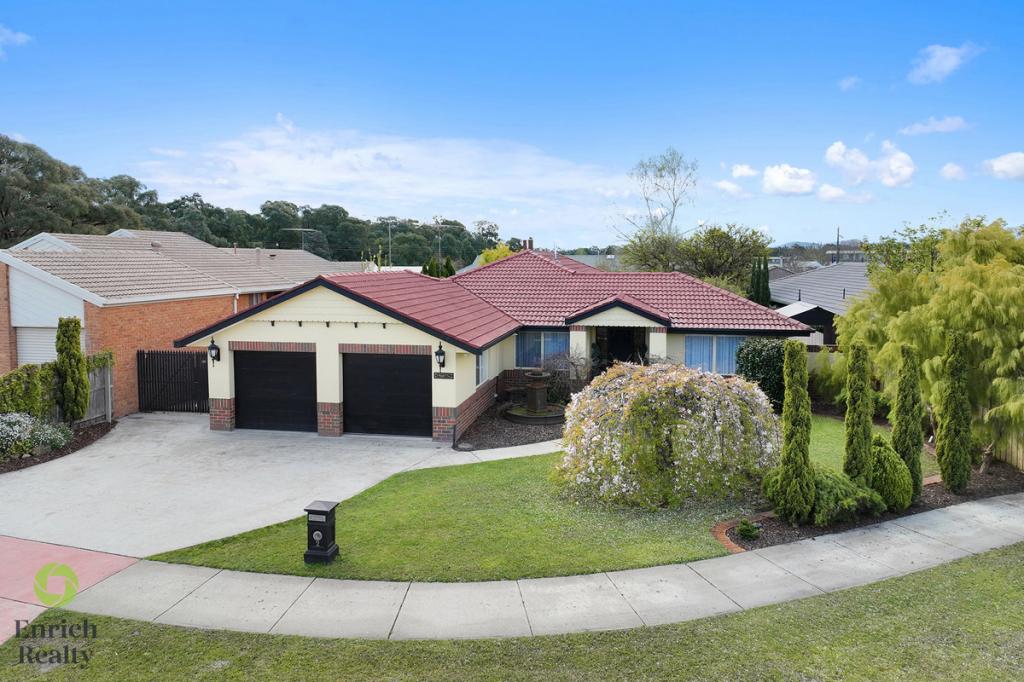 2 WAKEFIELD CT, NEWBOROUGH, VIC 3825