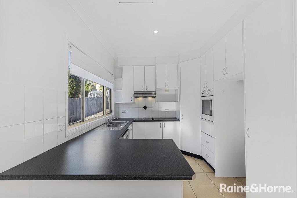 718 The Entrance Rd, Bateau Bay, NSW 2261