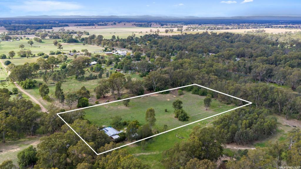 55 Hutchinson Rd, Murchison East, VIC 3610