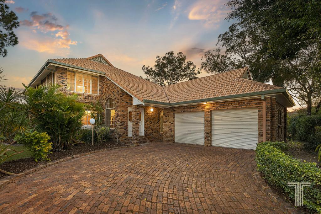 16 Almavale St, Carindale, QLD 4152