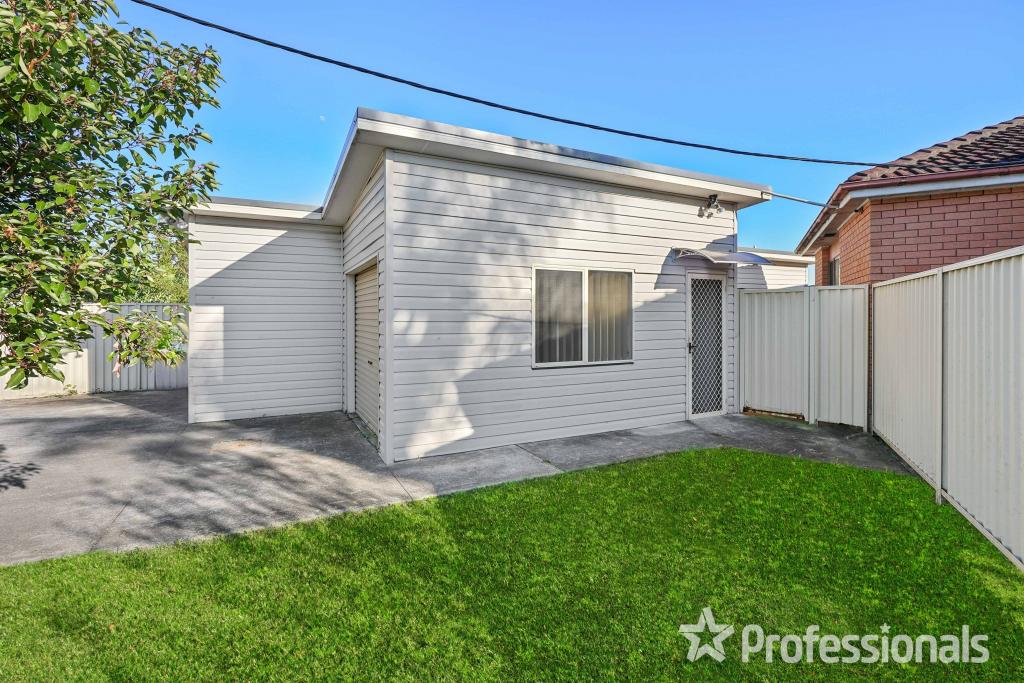 2a Loscoe St, Fairfield, NSW 2165