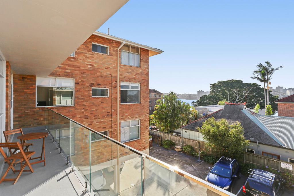 9/11 Stuart St, Manly, NSW 2095