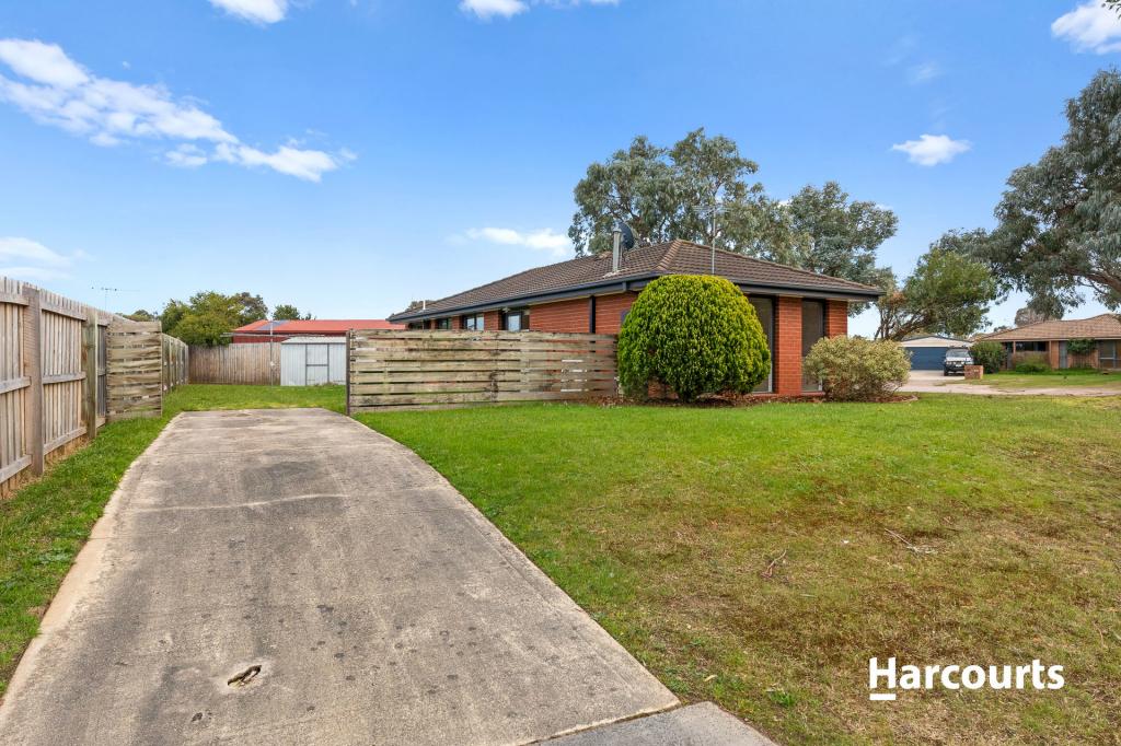 9 Cyprus Pl, Pakenham, VIC 3810