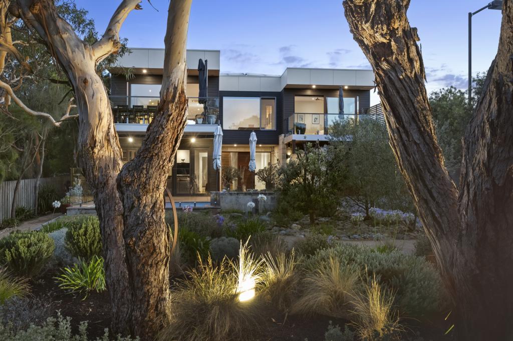 2 Gardiner Ave, Anglesea, VIC 3230