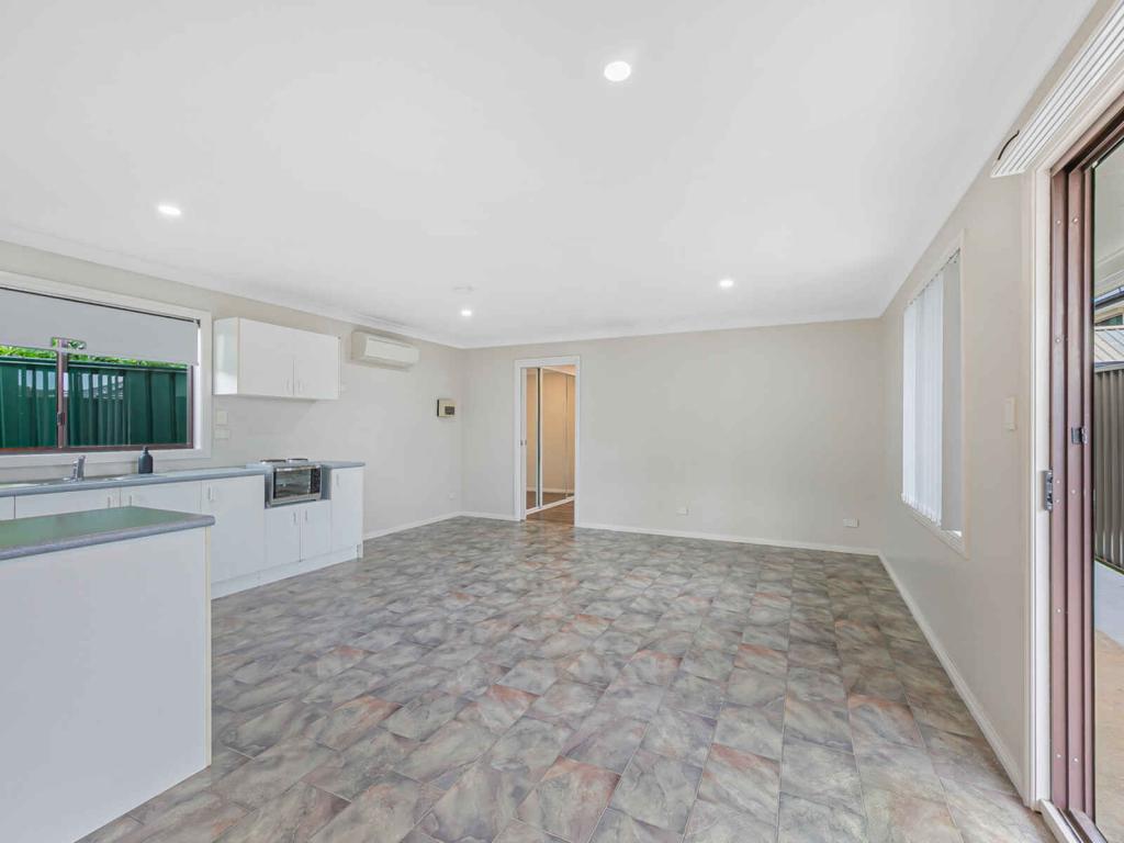 1a Maughan St, Lalor Park, NSW 2147