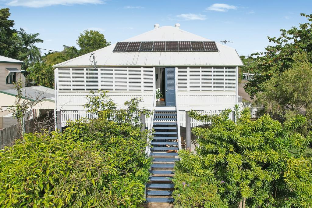 55 Carmody St, Hermit Park, QLD 4812