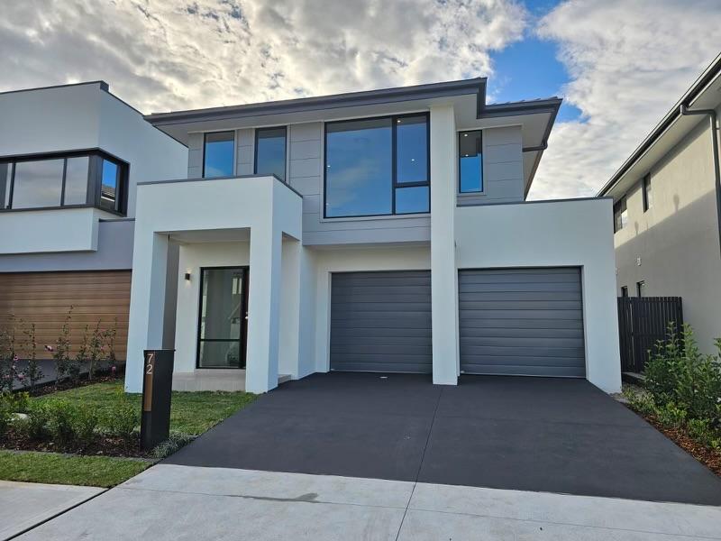 72 MAINSTAY ST, MOOREBANK, NSW 2170