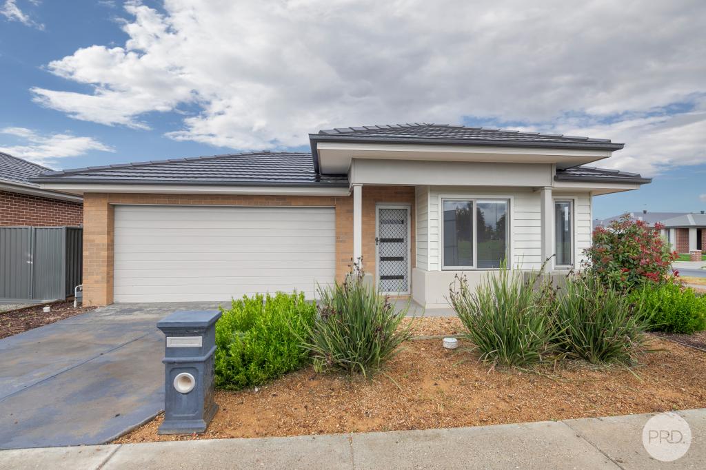 38 Crowther Dr, Lucas, VIC 3350
