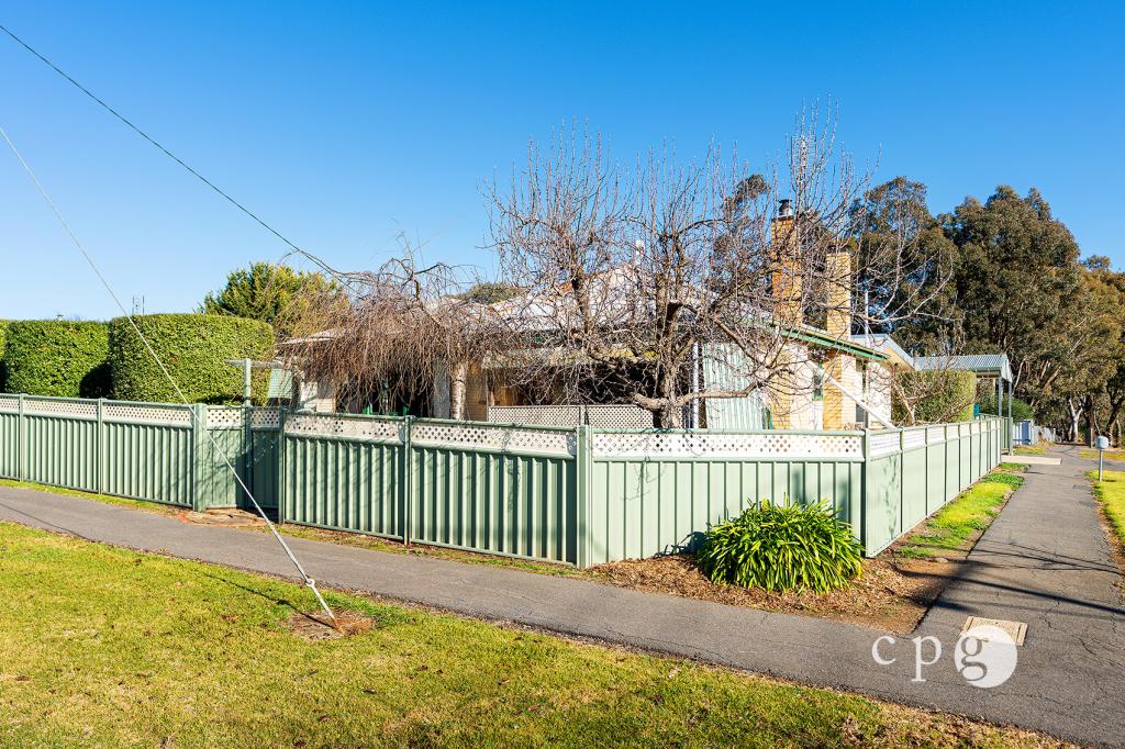 27 Binghams Rd, Harcourt, VIC 3453