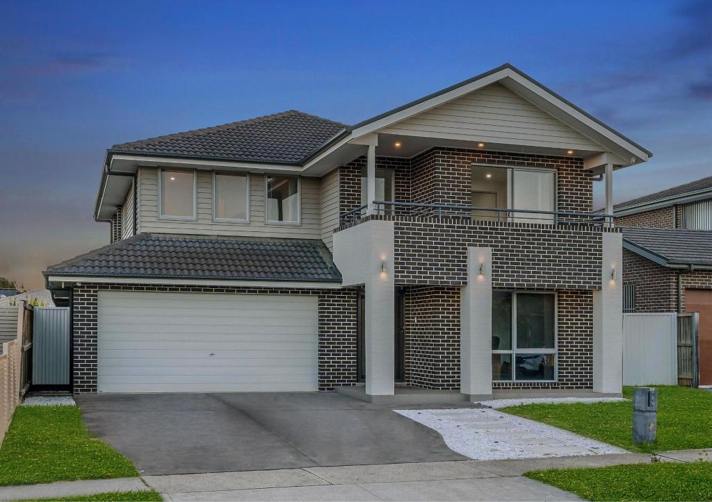 140 Macksville St, Carnes Hill, NSW 2171