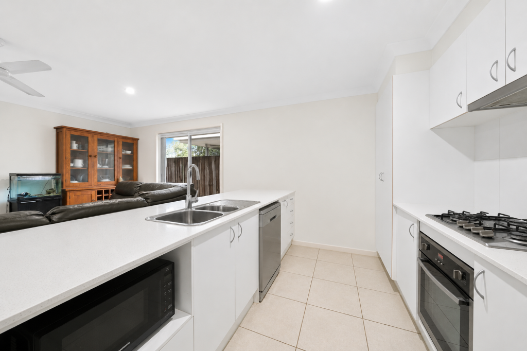14 Kourounis St, Logan Reserve, QLD 4133