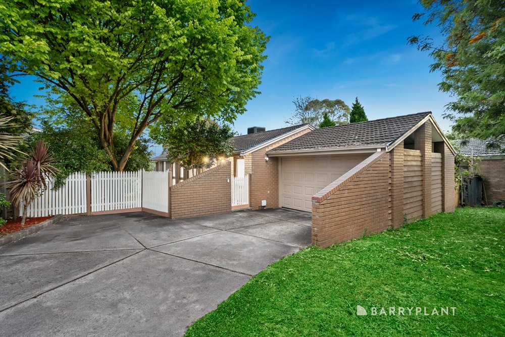 9 Birchfield Cres, Wantirna, VIC 3152