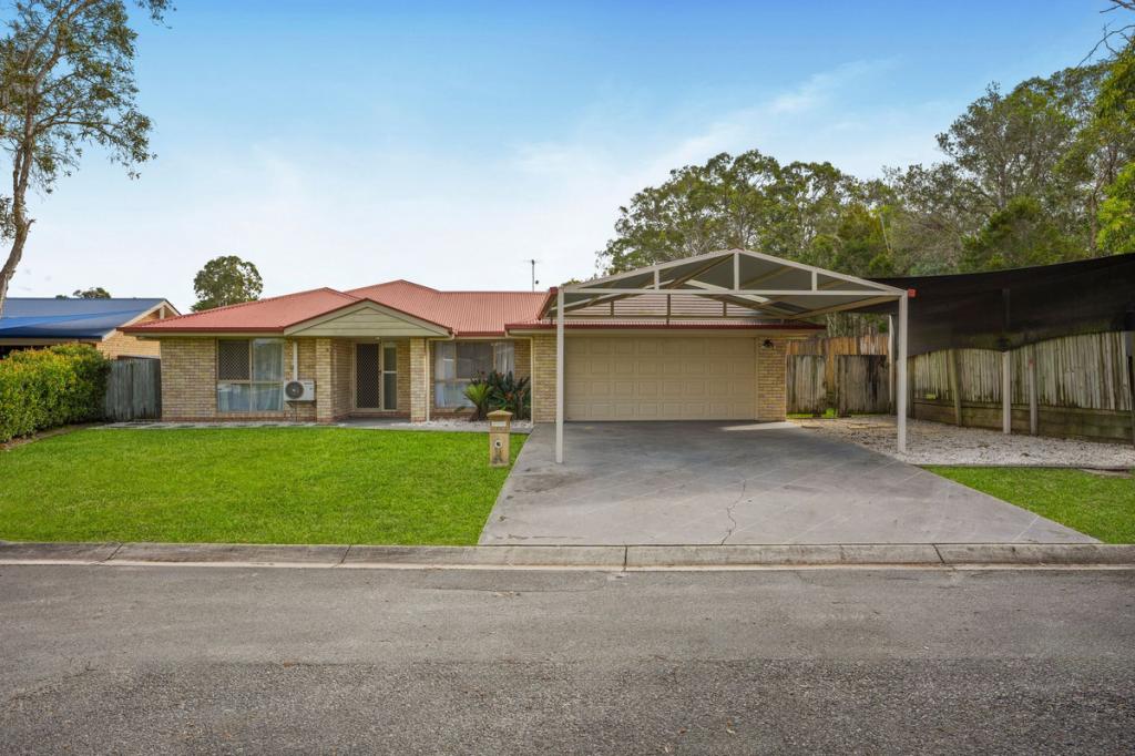33 Fairway Dr, Redland Bay, QLD 4165