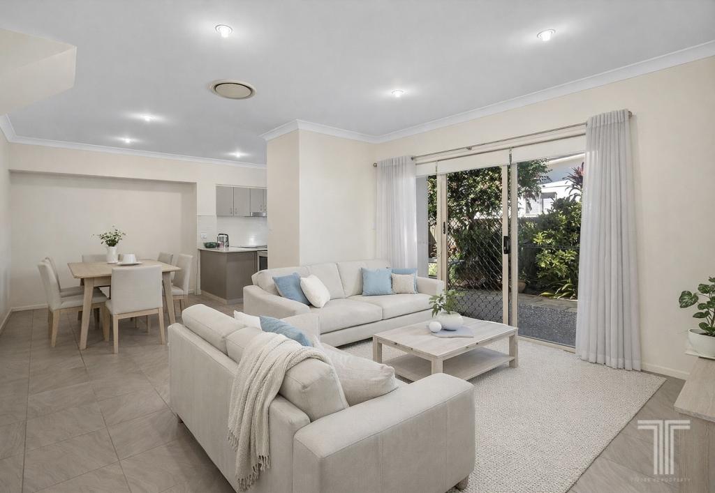 32/11 Tripcony Pl, Wakerley, QLD 4154