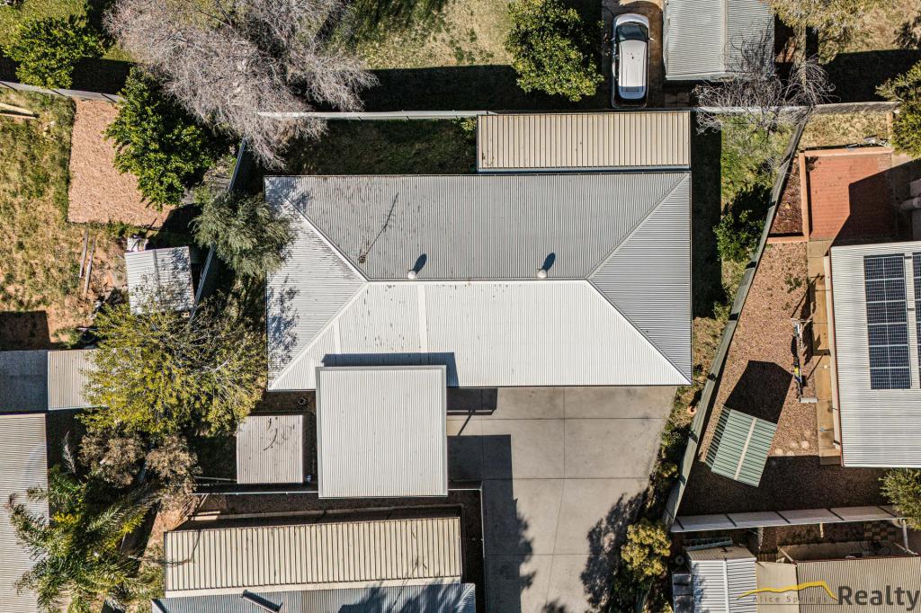 2/8 Clarke St, Araluen, NT 0870