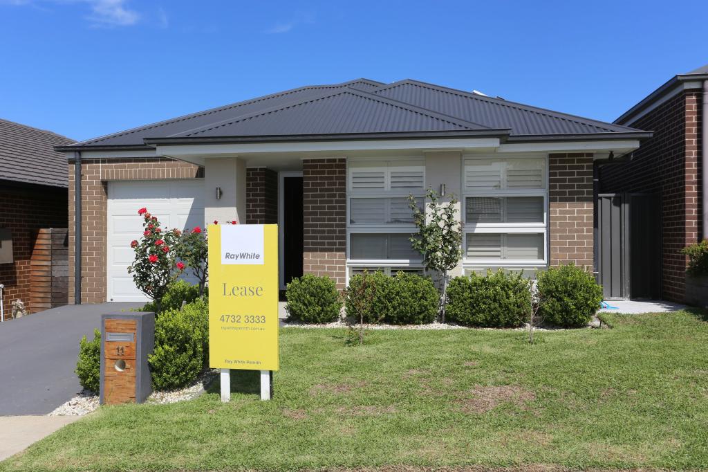 11 Scarborough Rise, Jordan Springs, NSW 2747