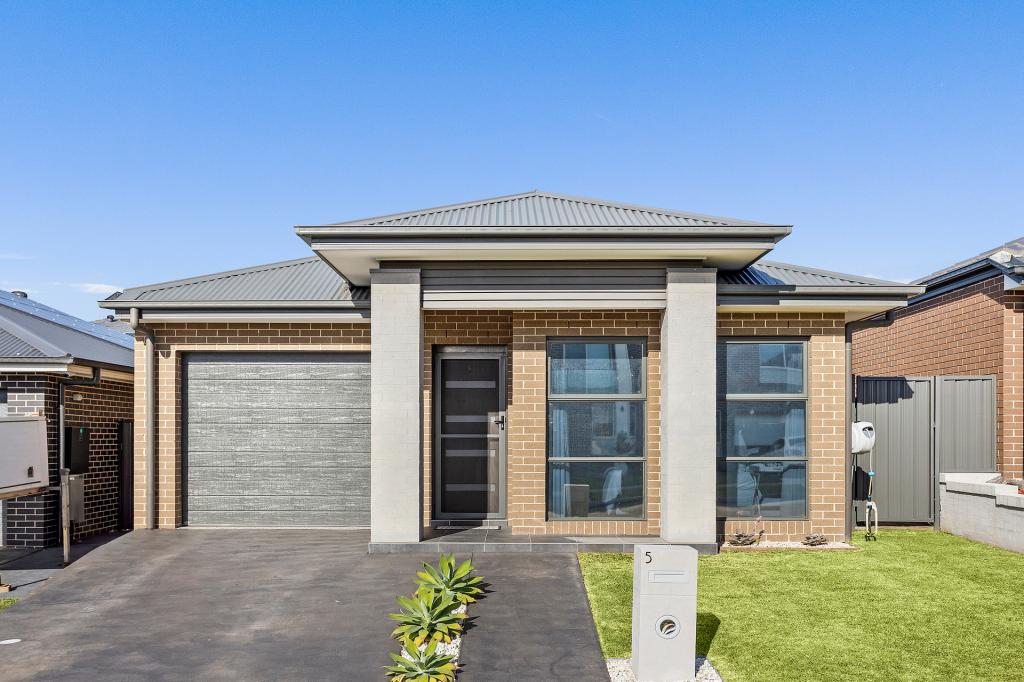 5 Bottlebrush Dr, Calderwood, NSW 2527