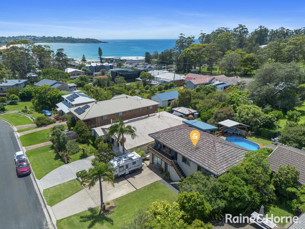 24 Clissold St, Mollymook, NSW 2539