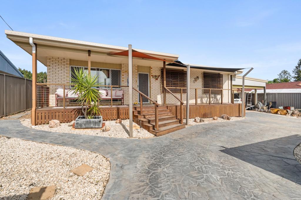 307 Boat Harbour Dr, Scarness, QLD 4655