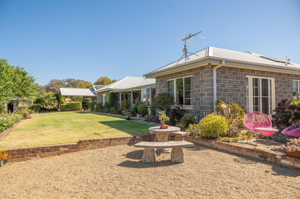 121 Normans Rd, Young, NSW 2594