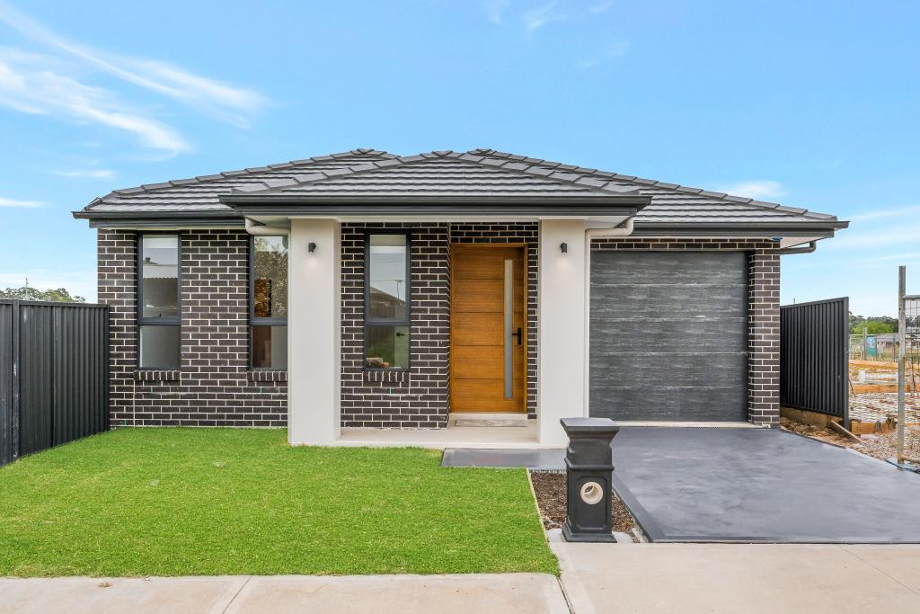 7 Phantom St, Austral, NSW 2179