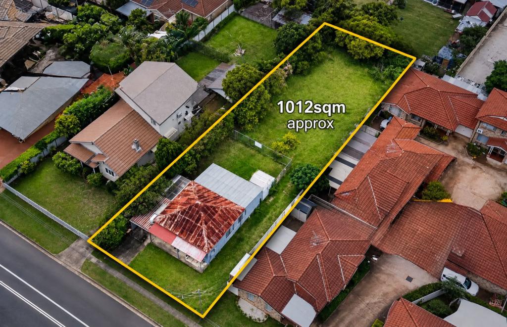 5 Hampton St, Fairfield, NSW 2165