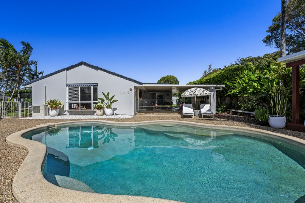 23 Willis Ct, Mermaid Waters, QLD 4218