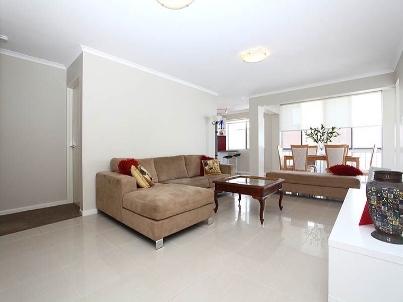 4/7 AVEBURY ST, WEST END, QLD 4101
