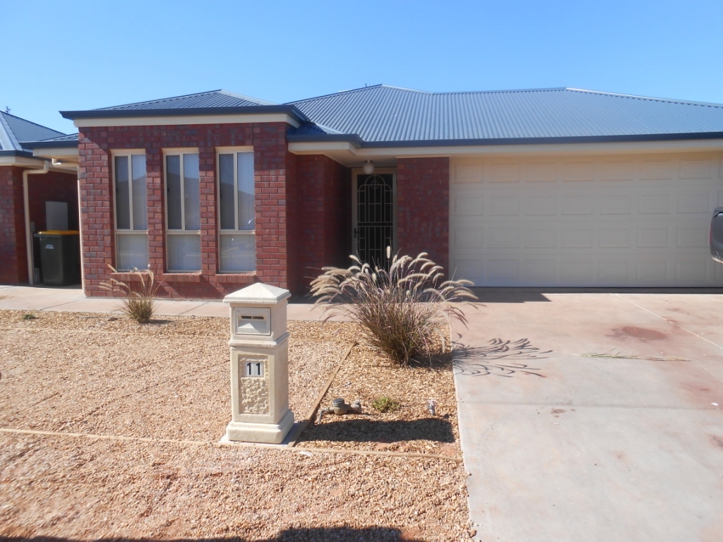11 Vern Schuppan Dr, Whyalla Norrie, SA 5608