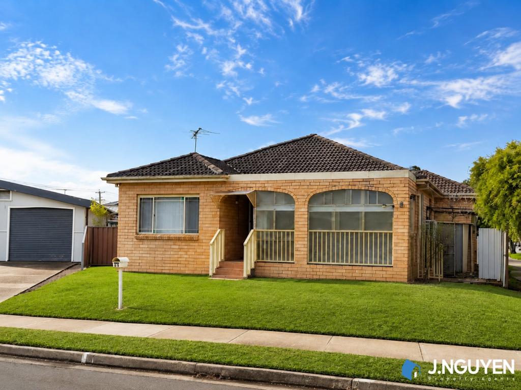 69 Goodacre Ave, Fairfield West, NSW 2165