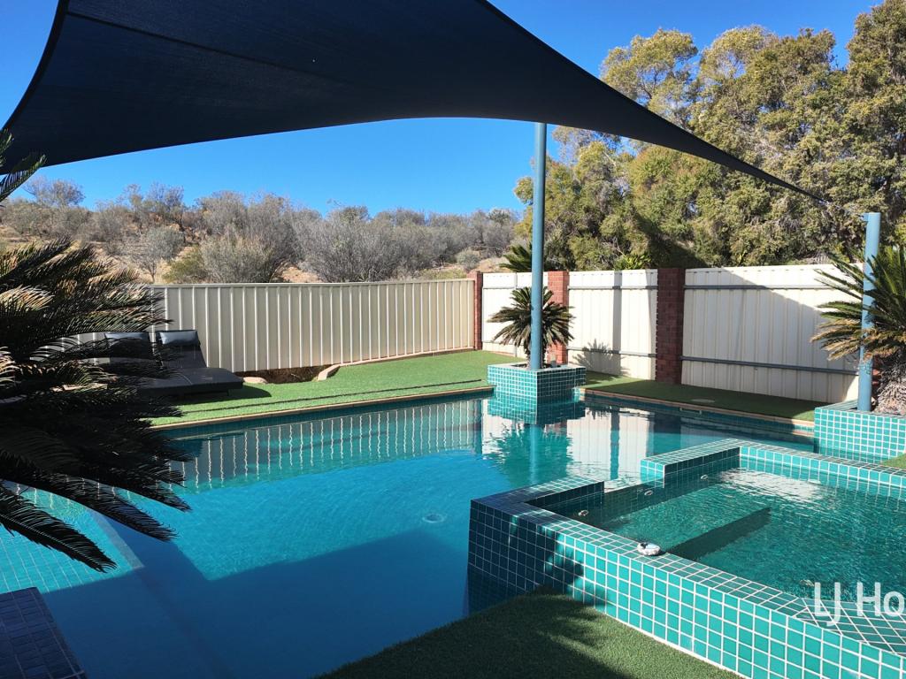 134 Cromwell Dr, Desert Springs, NT 0870