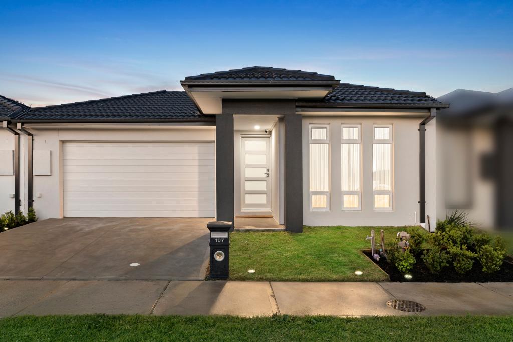 107 Palmdale Cres, Mambourin, VIC 3024