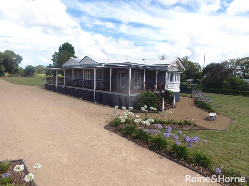 6 REDMANS RD, KINGAROY, QLD 4610