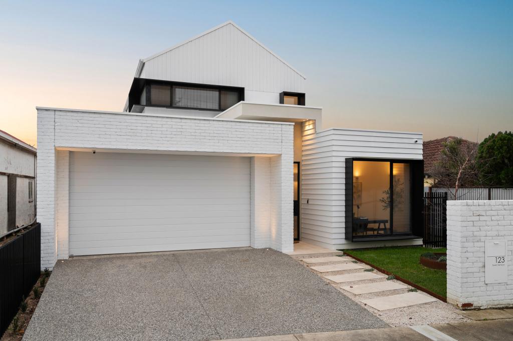 123 SWAN TCE, SEMAPHORE, SA 5019