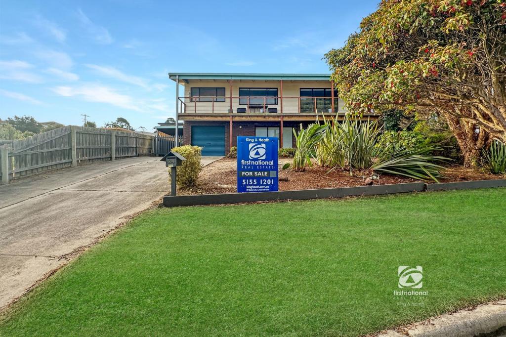 24 Lakeview Dr, Lakes Entrance, VIC 3909