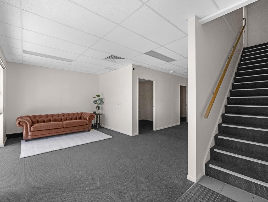 2&3/6 Neils St, Pialba, QLD 4655