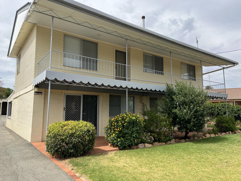 22 East St, Grenfell, NSW 2810