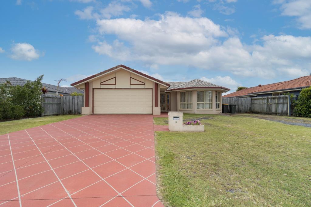 13 Earl St Vincent Cct, Eli Waters, QLD 4655
