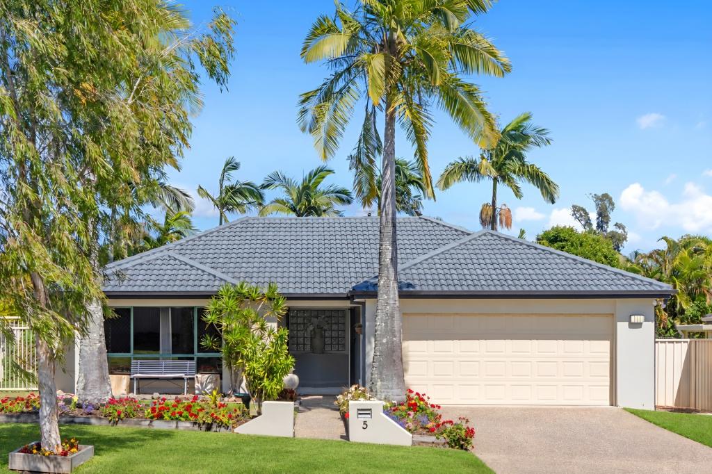 5 Zeller Cres, Arundel, QLD 4214