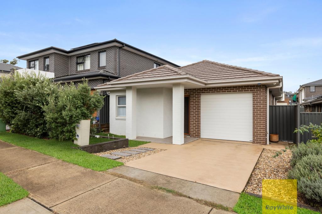 25 HEMMINGSON RD, AUSTRAL, NSW 2179