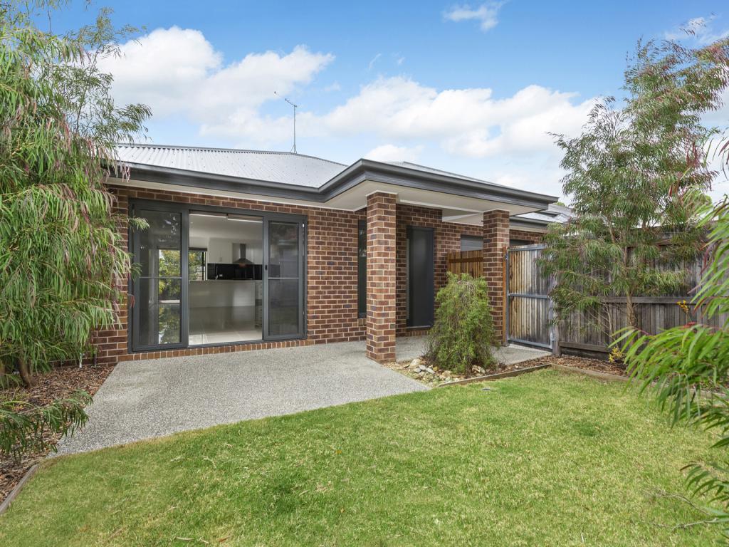 63 Sydenham Ave, Manifold Heights, VIC 3218