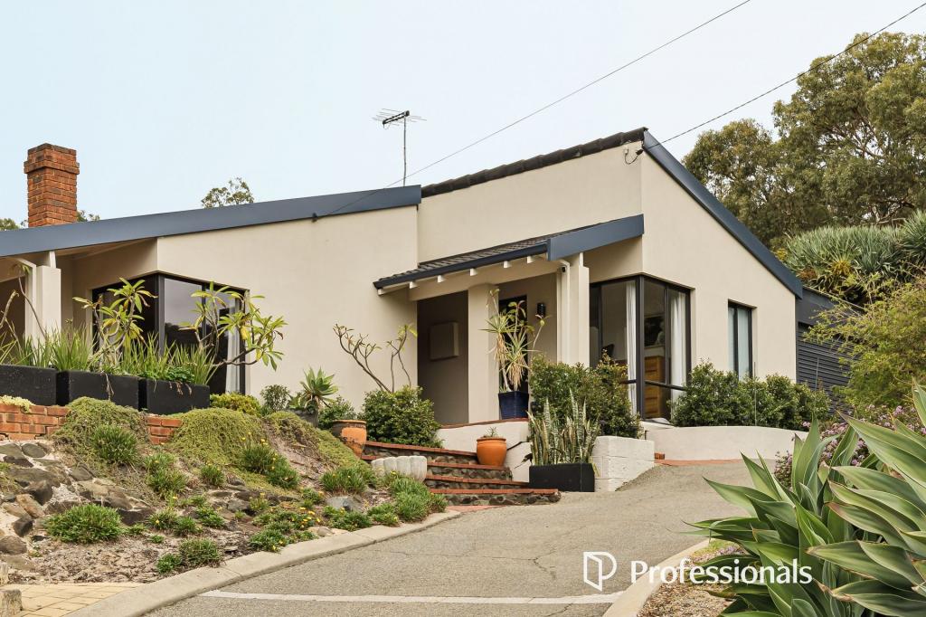107 Falls Rd, Lesmurdie, WA 6076