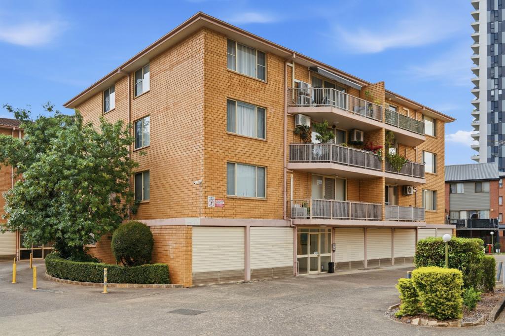 31/1 Riverpark Dr, Liverpool, NSW 2170