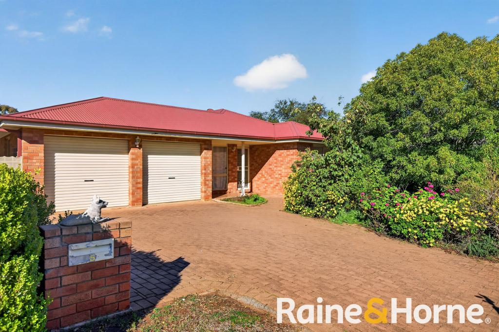 5 Tulloch Pl, Dubbo, NSW 2830