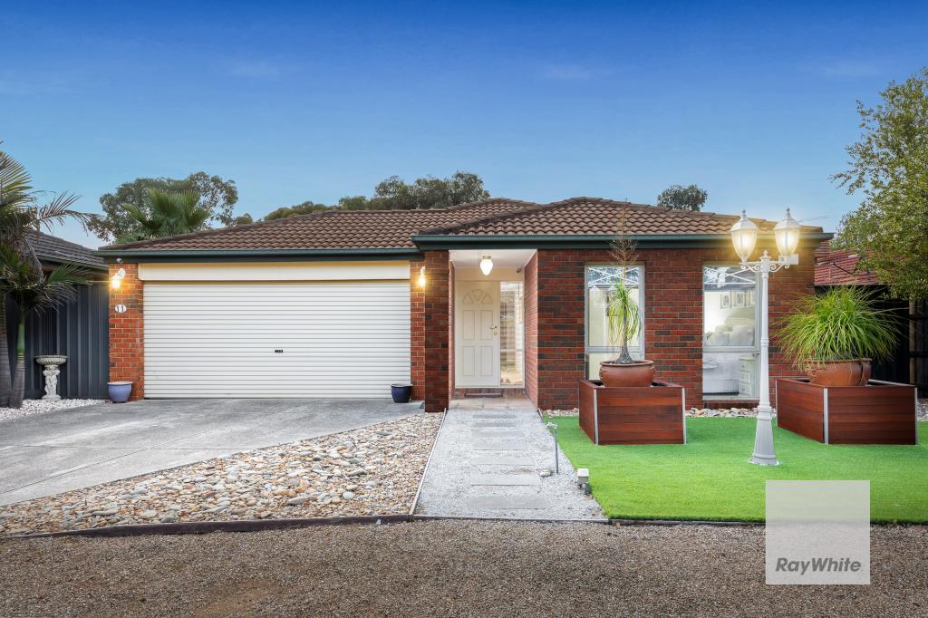 11 Manerlong Walk, Sydenham, VIC 3037