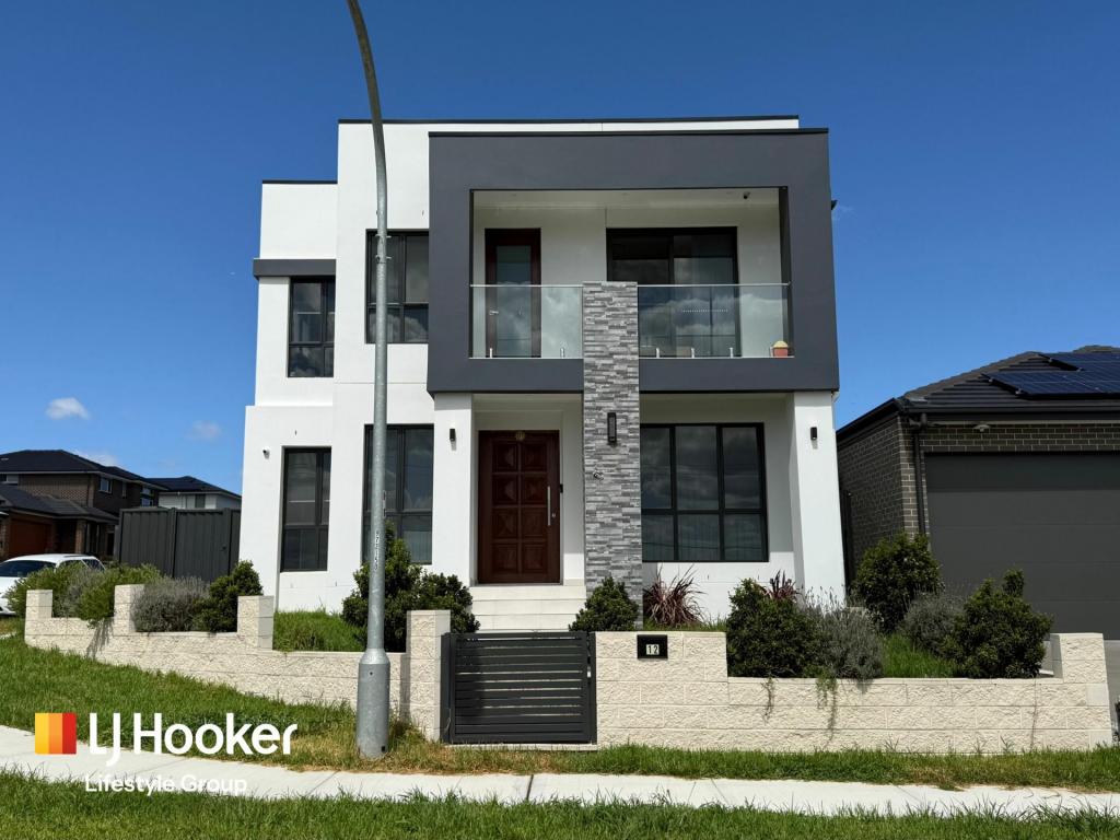 12 Trehearne Loop, Austral, NSW 2179