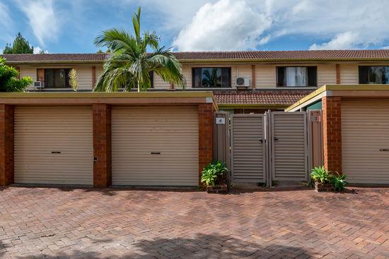 4/127 BARBARALLA DR, SPRINGWOOD, QLD 4127