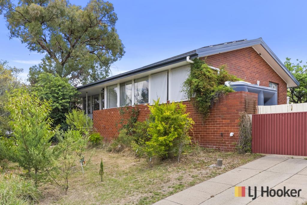11 Rossarden St, Fisher, ACT 2611
